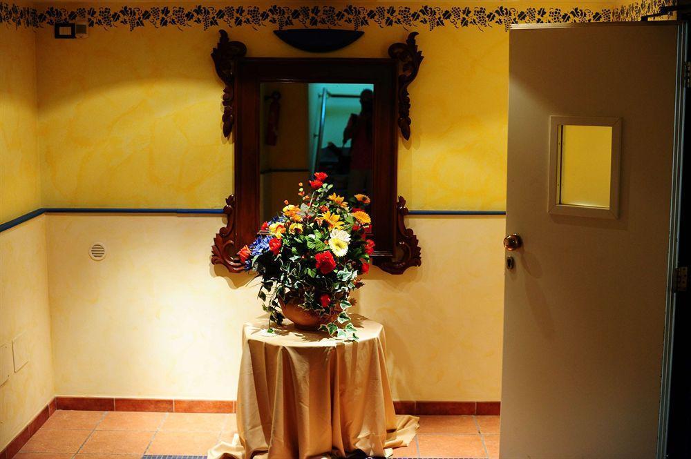 Maiorano Boutique Hotel Manfredoine Extérieur photo
