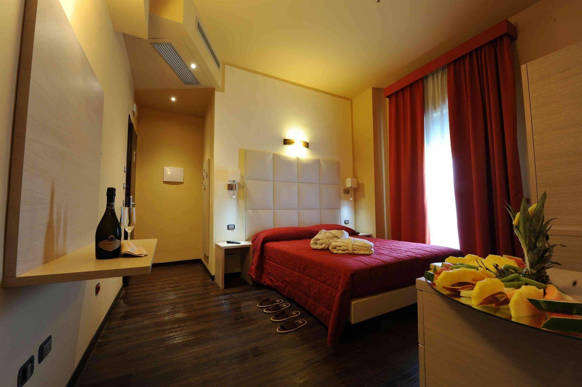 Maiorano Boutique Hotel Manfredoine Extérieur photo